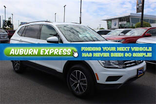 2019 Volkswagen Tiguan 2.0T SE 4Motion 3VV2B7AX8KM143108 2019 Volkswagen Tiguan 2.0T SE 4Motion