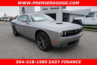 2018 Dodge Challenger SXT Plus 2C3CDZAG4JH229445 2018 Dodge Challenger SXT Plus