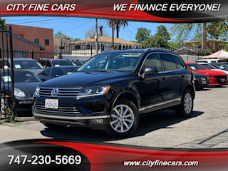 2017 Volkswagen Touareg V6 Sport WVGEF7BPXHD001826 2017 Volkswagen Touareg V6 Sport