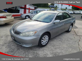 2005 Toyota Camry XLE 4T1BE32K35U527682 2005 Toyota Camry XLE