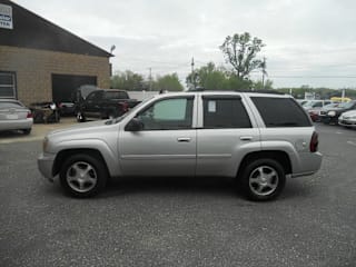 2008 Chevrolet TrailBlazer LT1 1GNDT13S582200004 2008 Chevrolet TrailBlazer LT1