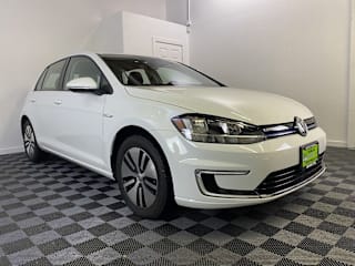 2017 Volkswagen e-Golf WVWKR7AU0HW954605 2017 Volkswagen e-Golf