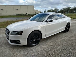 2010 Audi S5 4.2 quattro Premium Plus WAUGVAFR7AA038765 2010 Audi S5 4.2 quattro Premium Plus