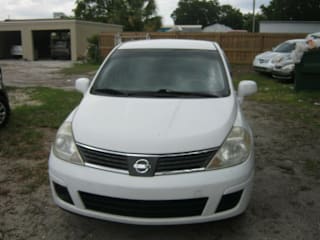 2007 Nissan Versa 1.8 S 3N1BC13E27L350713 2007 Nissan Versa 1.8 S