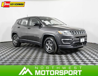 2017 Jeep Compass Sport 3C4NJCAB7HT647675 2017 Jeep Compass Sport