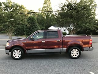 2006 Lincoln Mark LT Base 5LTPW165X6FJ08425 2006 Lincoln Mark LT Base