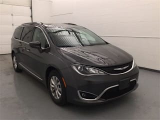2018 Chrysler Pacifica Touring L 2C4RC1BG2JR227664 2018 Chrysler Pacifica Touring L