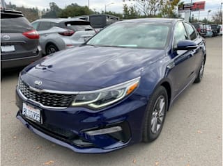 2020 Kia Optima 5XXGT4L32LG391884 2020 Kia Optima