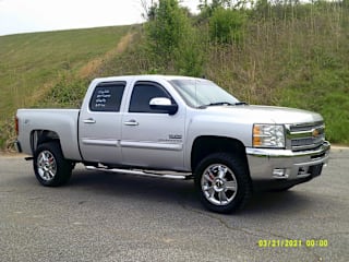 2013 Chevrolet Silverado 1500 3GCPKSE70DG275704 2013 Chevrolet Silverado 1500