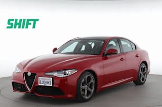 2019 Alfa Romeo Giulia Sport ZARFAMAN4K7599526 2019 Alfa Romeo Giulia Sport