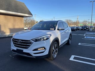 2017 Hyundai Tucson KM8J3CA23HU345987 2017 Hyundai Tucson