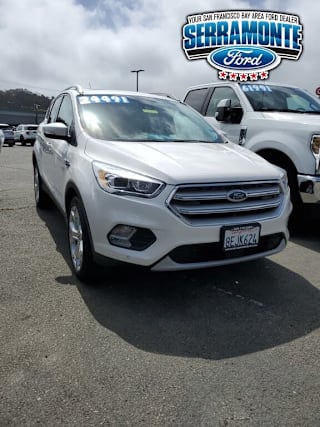 2018 Ford Escape 1FMCU9J92JUB74192 2018 Ford Escape