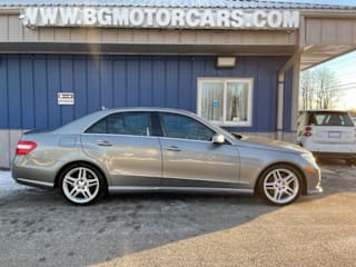 2013 Mercedes-Benz E-Class E 350 Luxury 4MATIC WDDHF8JB2DA767080 2013 Mercedes-Benz E-Class E 350 Luxury 4MATIC