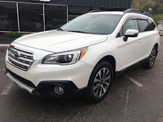 2017 Subaru Outback 2.5i Limited 4S4BSANC5H3267250 2017 Subaru Outback 2.5i Limited