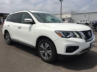 2018 Nissan Pathfinder S 5N1DR2MN2JC651425 2018 Nissan Pathfinder S