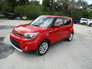 2017 Kia Soul + KNDJP3A58H7427778 2017 Kia Soul +
