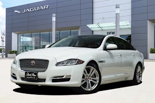2017 Jaguar XJL Portfolio SAJWJ2GD6H8W11290 2017 Jaguar XJL Portfolio