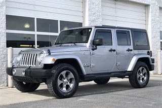 2018 Jeep Wrangler Unlimited Sahara 1C4BJWEG6JL879888 2018 Jeep Wrangler Unlimited Sahara