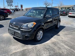 2013 Kia Soul + KNDJT2A64D7625640 2013 Kia Soul +
