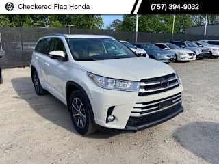 2018 Toyota Highlander XLE 5TDJZRFH0JS550051 2018 Toyota Highlander XLE