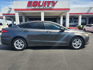 2018 Ford Fusion 3FA6P0H7XJR117289 2018 Ford Fusion