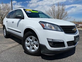 2016 Chevrolet Traverse LS 1GNKVFEDXGJ181242 2016 Chevrolet Traverse LS