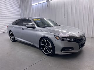 2018 Honda Accord Sport 1HGCV1F30JA183175 2018 Honda Accord Sport