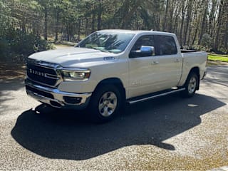 2019 Ram Pickup 1500 1C6SRFFT5KN520579 2019 Ram Pickup 1500