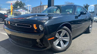 2019 Dodge Challenger SXT 2C3CDZAG1KH679846 2019 Dodge Challenger SXT