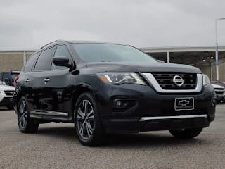 2017 Nissan Pathfinder Platinum 5N1DR2MN8HC685623 2017 Nissan Pathfinder Platinum