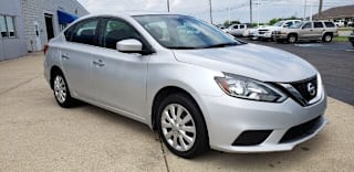 2017 Nissan Sentra SV 3N1AB7AP7HL665384 2017 Nissan Sentra SV