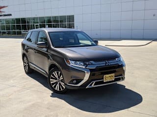 2019 Mitsubishi Outlander SE JA4AD3A34KZ053022 2019 Mitsubishi Outlander SE