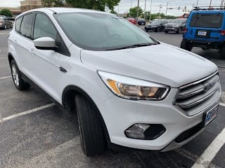 2017 Ford Escape SE 1FMCU9G93HUE95191 2017 Ford Escape SE