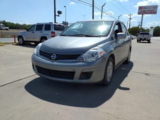 2010 Nissan Versa 1.8 S 3N1BC1AP4AL429781 2010 Nissan Versa 1.8 S