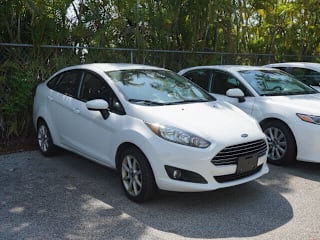 2019 Ford Fiesta SE 3FADP4BJ1KM106666 2019 Ford Fiesta SE