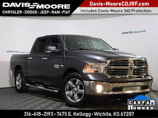 2017 Ram Pickup 1500 1C6RR6LT6HS513587 2017 Ram Pickup 1500