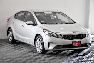 2017 Kia Forte LX 3KPFL4A78HE132950 2017 Kia Forte LX