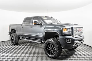2019 GMC Sierra 3500HD Denali 1GT42WEY5KF270712 2019 GMC Sierra 3500HD Denali
