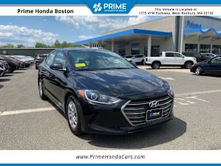 2017 Hyundai Elantra SE KMHD74LFXHU358081 2017 Hyundai Elantra SE
