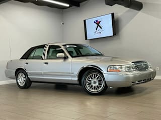 2005 Mercury Grand Marquis 2MEFM74W35X619818 2005 Mercury Grand Marquis