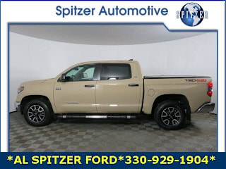 2020 Toyota Tundra SR5 5TFDY5F17LX932585 2020 Toyota Tundra SR5