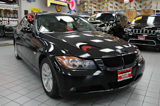 2006 BMW 3 Series 325i WBAVB17526NH93689 2006 BMW 3 Series 325i