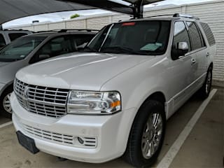 2012 Lincoln Navigator Base 5LMJJ2H59CEL05512 2012 Lincoln Navigator Base