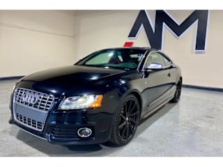 2011 Audi S5 4.2 quattro Prestige WAUVVAFR5BA002095 2011 Audi S5 4.2 quattro Prestige