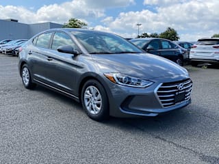 2018 Hyundai Elantra SE 5NPD74LF4JH381926 2018 Hyundai Elantra SE