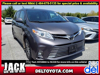 2018 Toyota Sienna XLE 8-Passenger 5TDYZ3DC5JS958886 2018 Toyota Sienna XLE 8-Passenger
