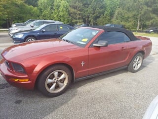2007 Ford Mustang V6 Premium 1ZVHT84NX75367576 2007 Ford Mustang V6 Premium
