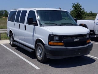 2017 Chevrolet Express Passenger LS 2500 1GAWGEFGXH1105117 2017 Chevrolet Express Passenger LS 2500