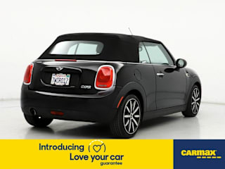 2017 MINI Convertible Cooper WMWWG5C51H3C20087 2017 MINI Convertible Cooper