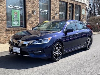 2017 Honda Accord 1HGCR2F5XHA273892 2017 Honda Accord
